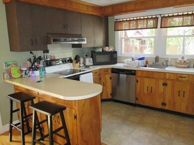 25 Pleasant St, Millinocket, ME 04462 - photo 3