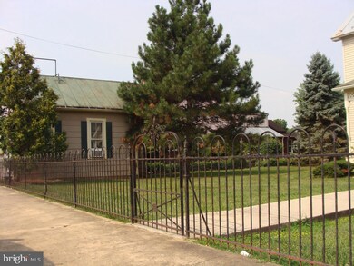 224 N Main St, Moorefield, WV 26836 - photo 2