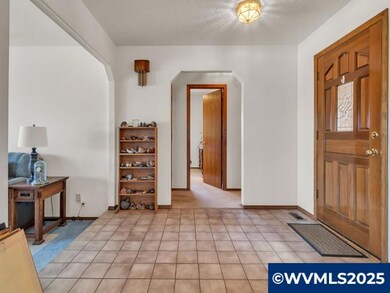 6593 Rippling Brook Dr SE, Salem, OR 97317 - photo 2