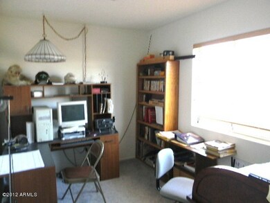 OFFICE/DEN