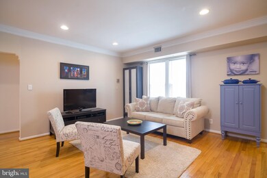 1669 Columbia Rd NW unit 313, Washington, DC 20009 - photo 4