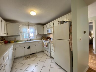 9 Warren Rd unit 25A, Yarmouth Port, MA 02675 - photo 6