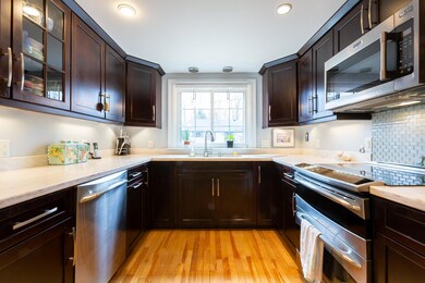 18 Woodcrest Rd-Kitchen