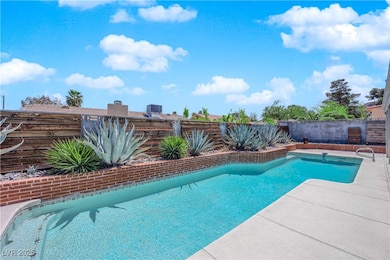 148 Triberg Ct unit 1, Henderson, NV 89074 - photo 5