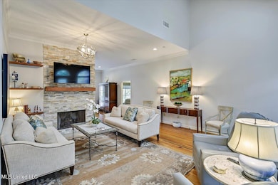 11-112 Newport Cir