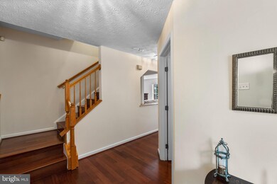 6437 Coxwold Dr, Elkridge, MD 21075 - photo 4