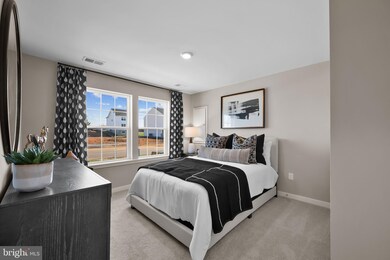 371 Eclipse St, Charles Town, WV 25414 - photo 5