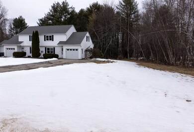 352 Beacon Hill Rd, Pembroke, NH 03275 - photo 2