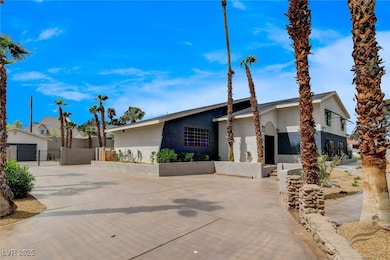 2685 S Tenaya Way, Las Vegas, NV 89117 - photo 3