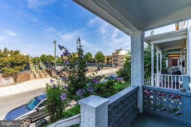 710 Columbia Rd NW unit B, Washington, DC 20001 - photo 3