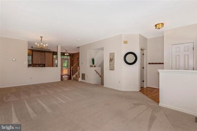 13118 Shamrock Glen Dr, Germantown, MD 20874 - photo 4