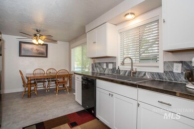 1120 S Ivy St, Nampa, ID 83686 - photo 7