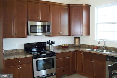 326 Margate Dr, Glen Burnie, MD 21060 - photo 6