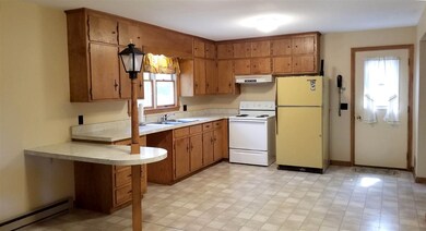 561 Sugar House Hill Rd, Guilford, VT 05301 - photo 3