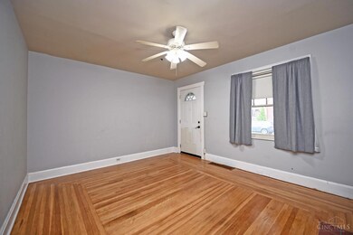 1205 Amanda Place, Cincinnati, OH 45205 - photo 6