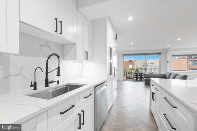 Potomac Plaza Terraces unit 809, Washington, DC 20037 - photo 7