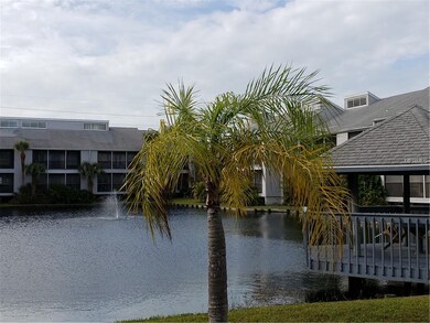 255 Fenwick Dr unit 19, Venice, FL 34285 - photo 5