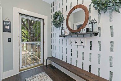 1334 E 9th St, Davenport, IA 52803 - photo 2