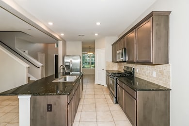 517 Rosebank Trail Ln, La Marque, TX 77568 - photo 7