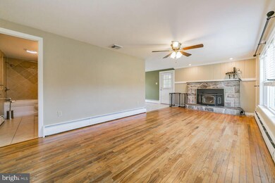 1469 Temple Rd, Pottstown, PA 19465 - photo 4