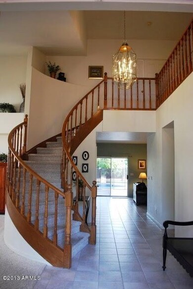 Entry staircase