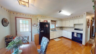 514 Pilot St, Albert Lea, MN 56007 - photo 7