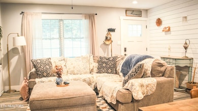 Still 2025-10-26 173858_2 (6)