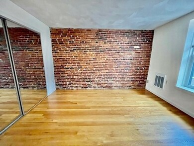 29 Cooper St unit 4, Boston, MA 02113 - photo 7