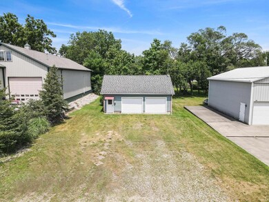 11621 N Elm Grove Dr, Syracuse, IN 46567 - photo 6