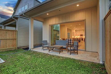 1610 Northwood St, Houston, TX 77009 - photo 5