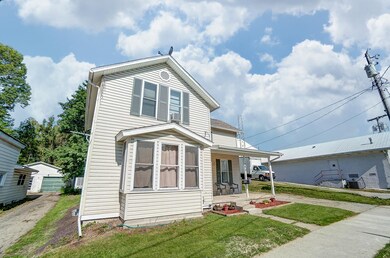 408 S Poplar St, Lagrange, IN 46761 - photo 3