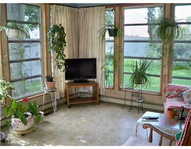 42 Tingley St, Pawtucket, RI 02861 - photo 6