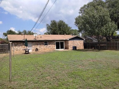 713 Ponderosa Dr, Hurst, TX 76053 - photo 4