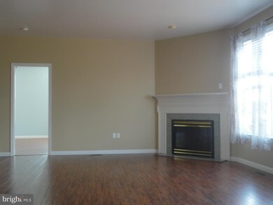 129 Carriage Dr, Harpers Ferry, WV 25425 - photo 7