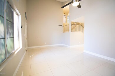 walkin-living-room-3