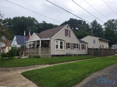 2102 Mansfield Rd, Toledo, OH 43613 - photo 3