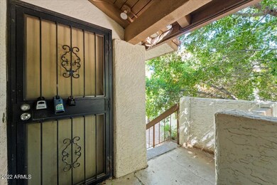 01-Front Entry