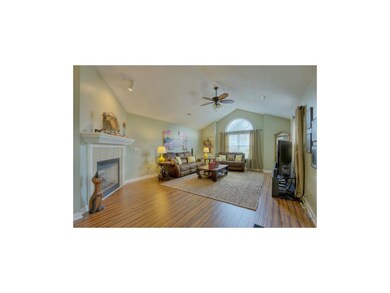 7152 Hedge Lane Terrace, Shawnee, KS 66227 - photo 4