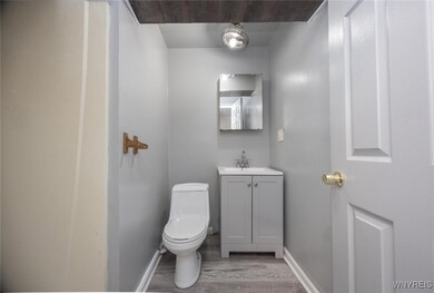 1023 15th St, Niagara Falls, NY 14301 - photo 6