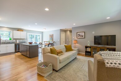 15 Blandings Way