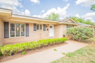 3216 67th St, Lubbock, TX 79413 - photo 2