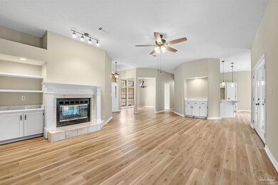 10207 Bristol Park Rd, Cantonment, FL 32533 - photo 5