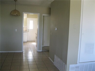 1306 S 6th St, Rogers, AR 72756 - photo 2