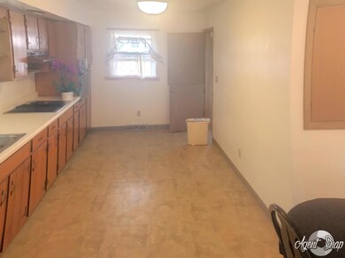 5634 Sandalwood Blvd, Columbus, OH 43229 - photo 6