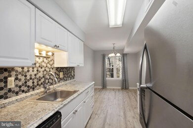 20245 Shipley Terrace unit 4-A-101, Germantown, MD 20874 - photo 4