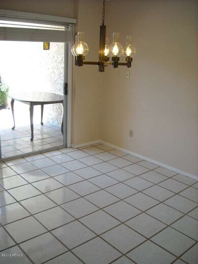 Dining Room (1)