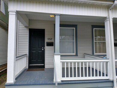 952FrontDoor