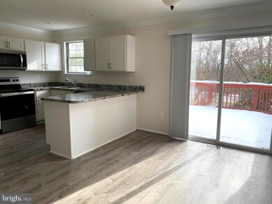 9407 Riverbrink Ct, Laurel, MD 20723 - photo 3