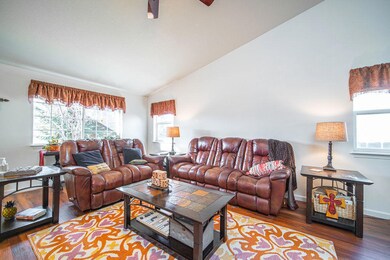 20776 Amber Way, Bend, OR 97701 - photo 4