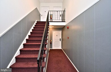 598 Belmont Ave, Southampton, PA 18966 - photo 5